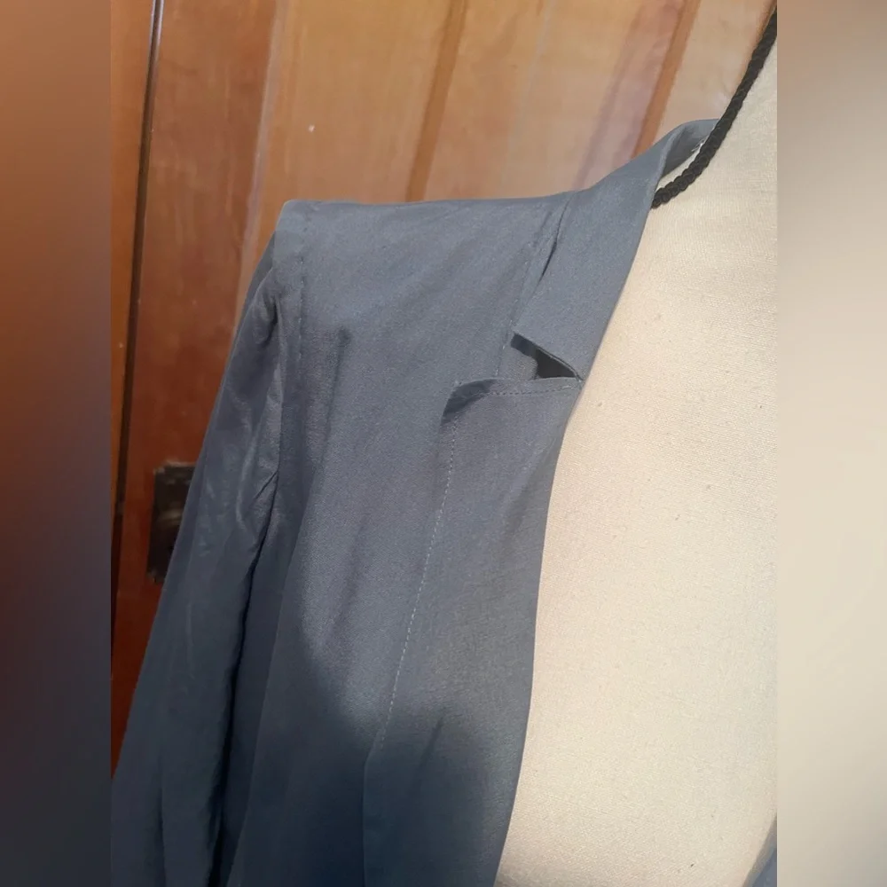 2/$30 Piazza Sempione Italian silk long line lightweight jacket/blazer - Picture 3 of 7